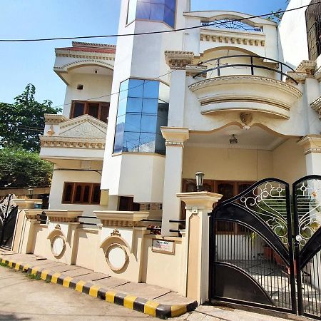 Aditya Premium Homestay- Furnished Air Conditioned- 2Bhk Jabalpur Ngoại thất bức ảnh